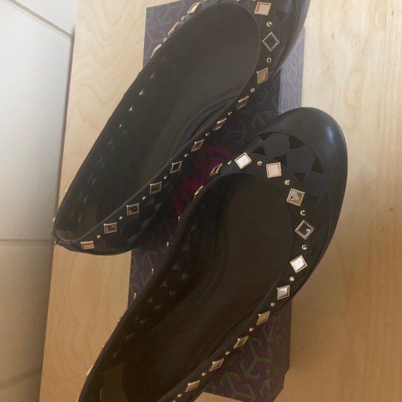 Tory Burch Navy Ballerina with studs. Size US:7 - Picture 3 of 7